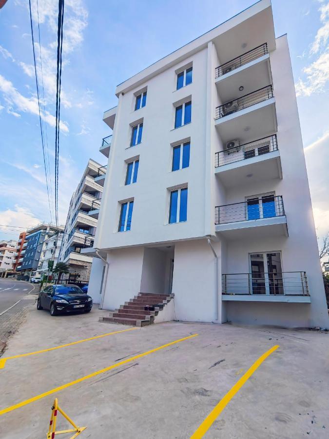 Mialex Apartments Dobra Voda Exterior foto